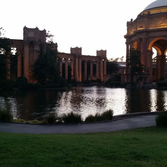 Meet your Posher, Mandy - Picture 1 of 1